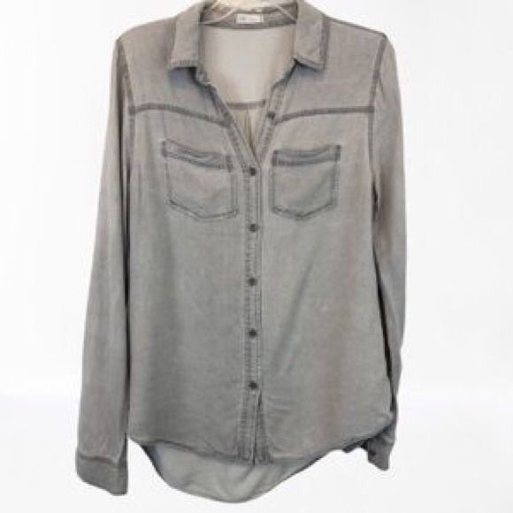 EUC Gentle Fawn Vintage Vibe Light Grey Collared Chambray Shirt S - Picture 2 of 16